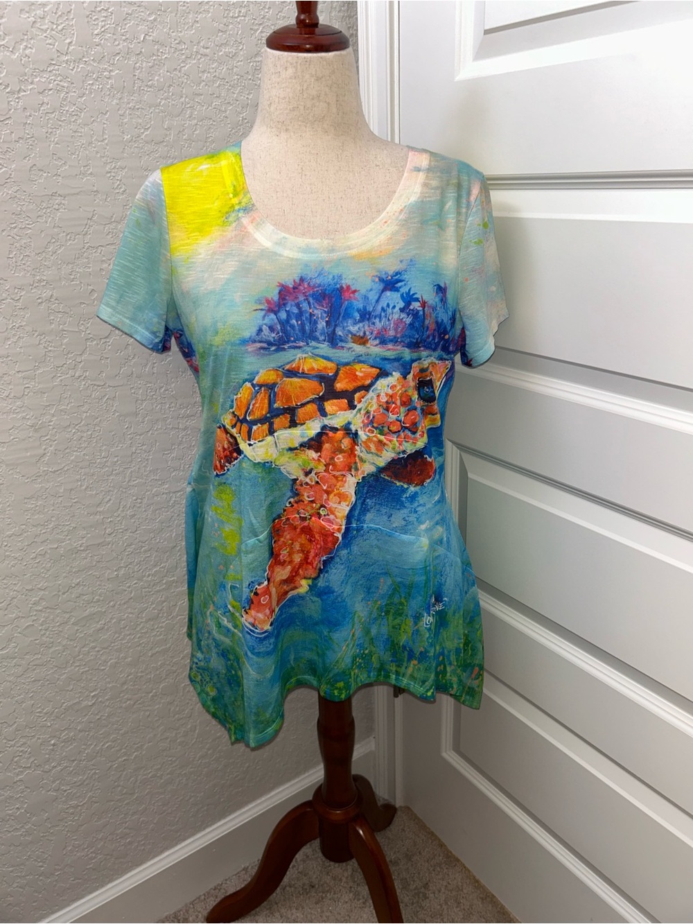 Leoma Lovegrove Short Sleeve Sea Turtle Print Asymmetrical Shirt Top